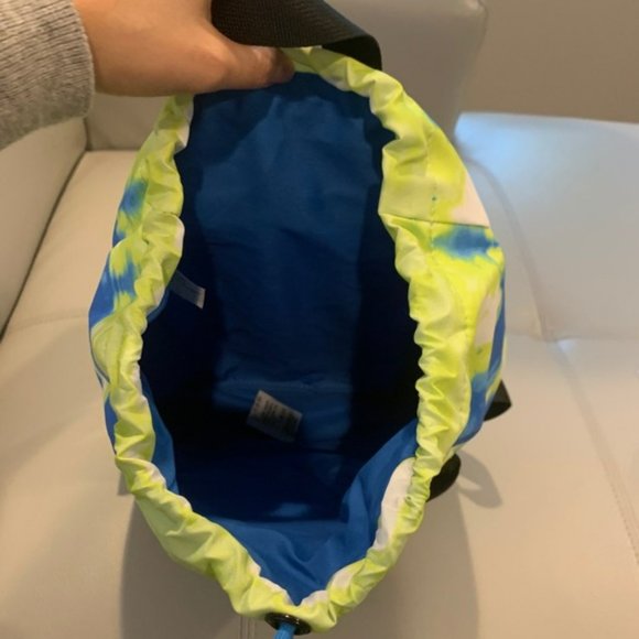 ✨Cat & Jack (NWT) Drawstring Top Bag Backpack✨ - Picture 4 of 5